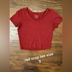 Wild fable red cropped tee